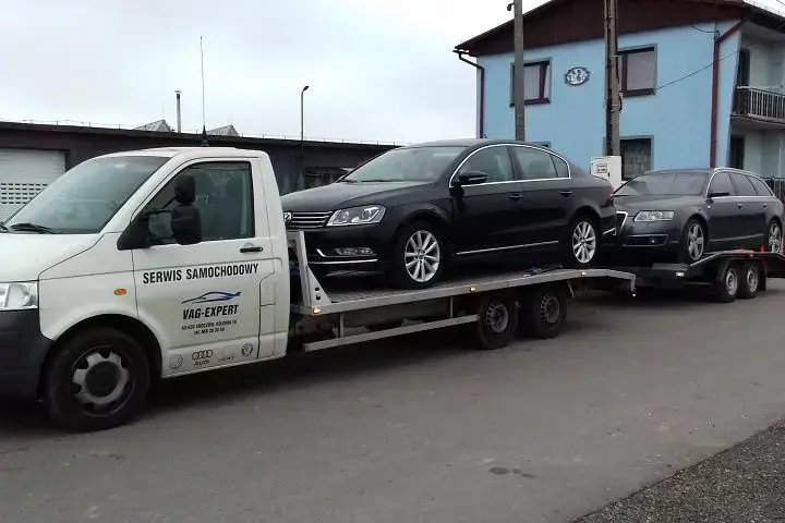 car transport to the workshop